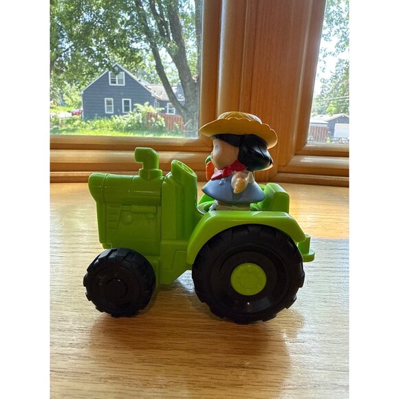Fisher-Price Little People Helpful Harvester Tractor & Farmer - Picture 5 of 6